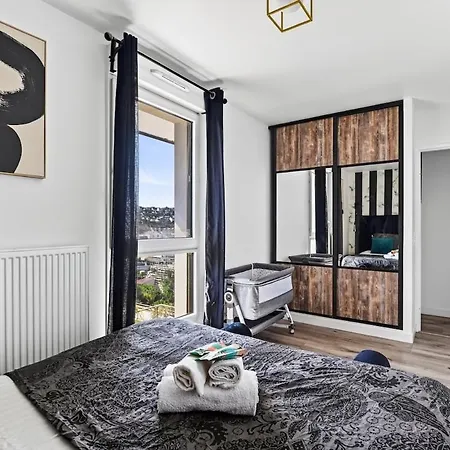 Premium Duplex With Terrace And Parking- Direct Rer A Line To Paris * Rueil-Malmaison